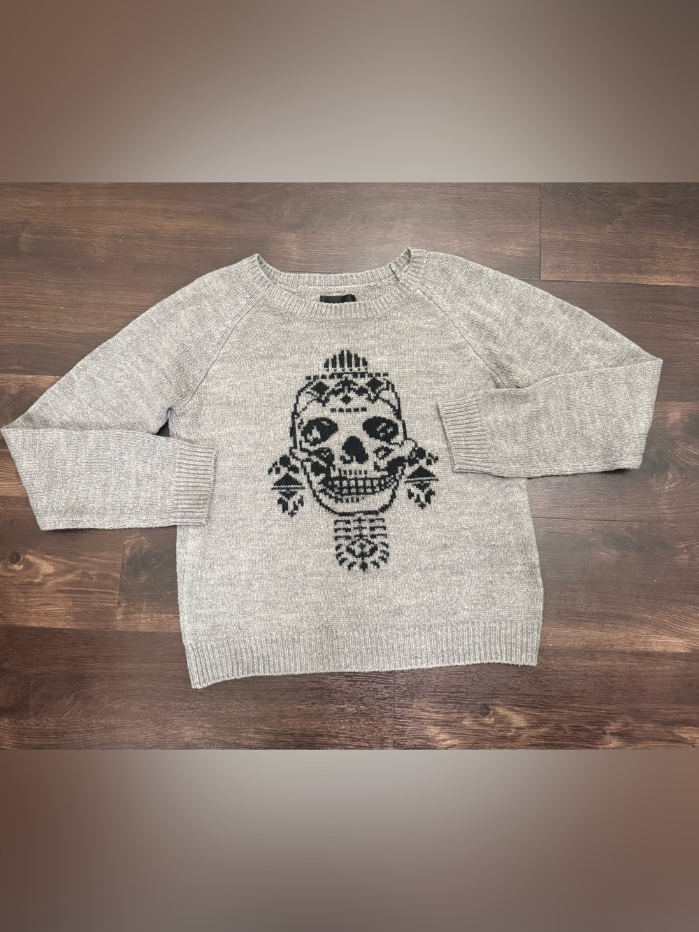 Women’s Obey Propaganda Y2K Grey Sugar Scull Knit Sweater Size Small